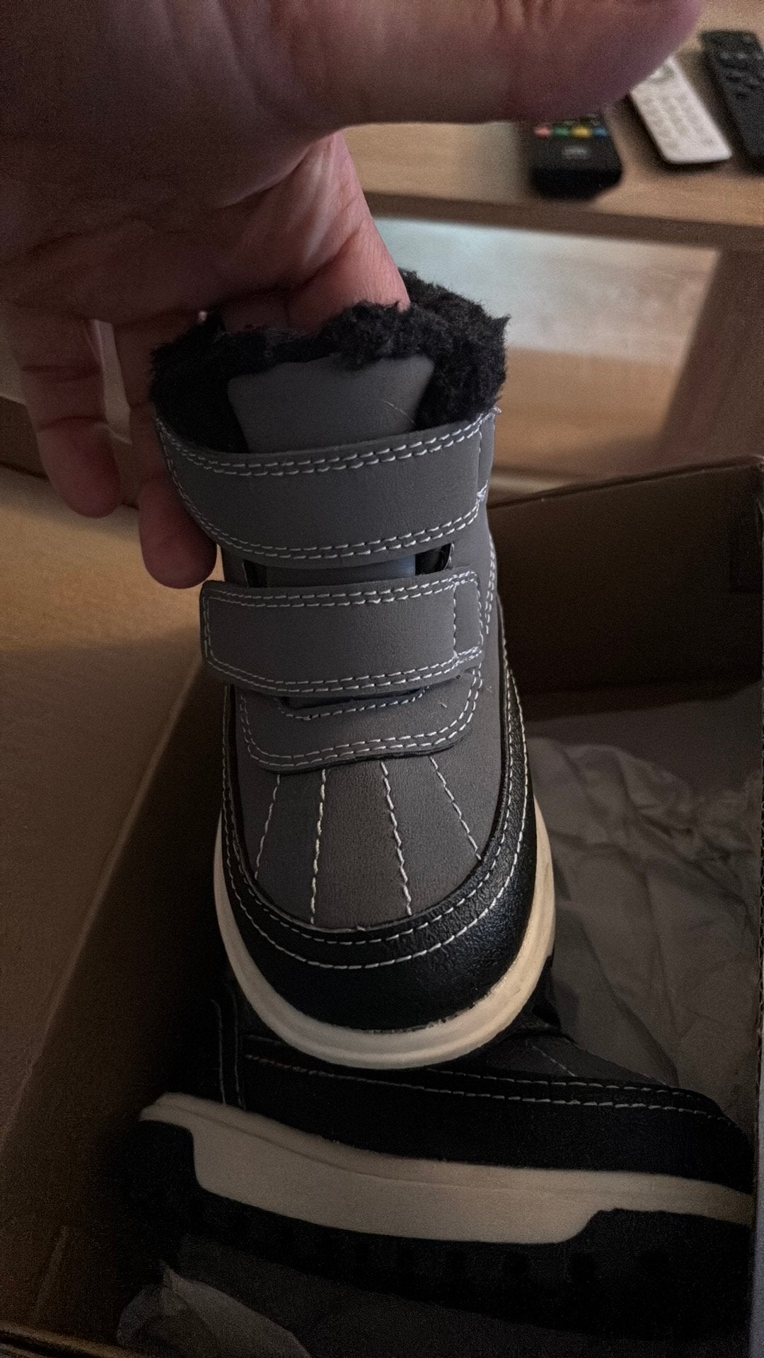 maat 23,5, Kinderen en Baby's, Babykleding | Schoentjes en Sokjes, Ophalen, Schoentjes, Zo goed als nieuw, Jongetje