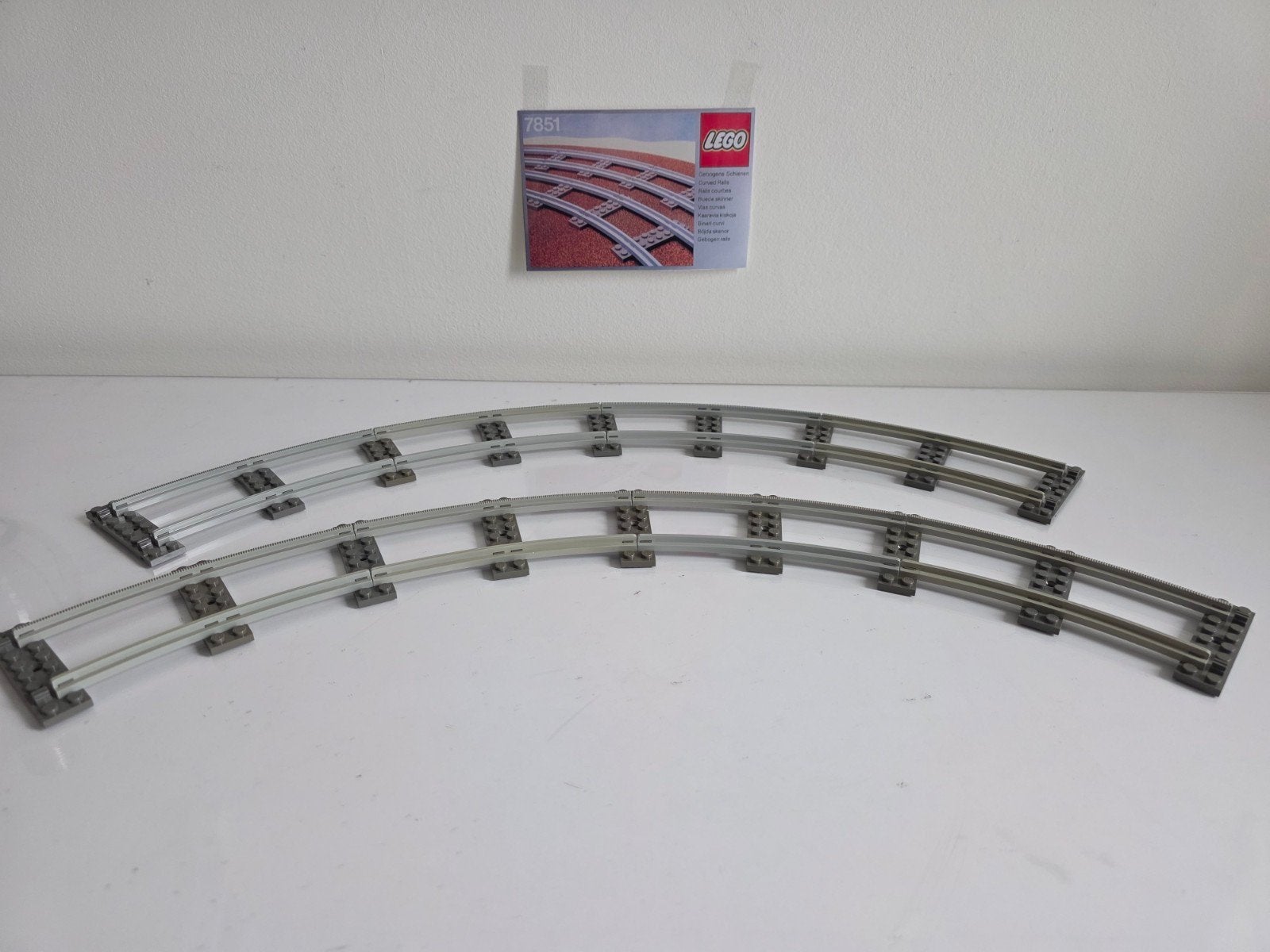 LEGO  12 V Trein Rails 7851 - Gebogen Rails, Gebruikt, Lego, Inclusief instructies, Ophalen of Verzenden