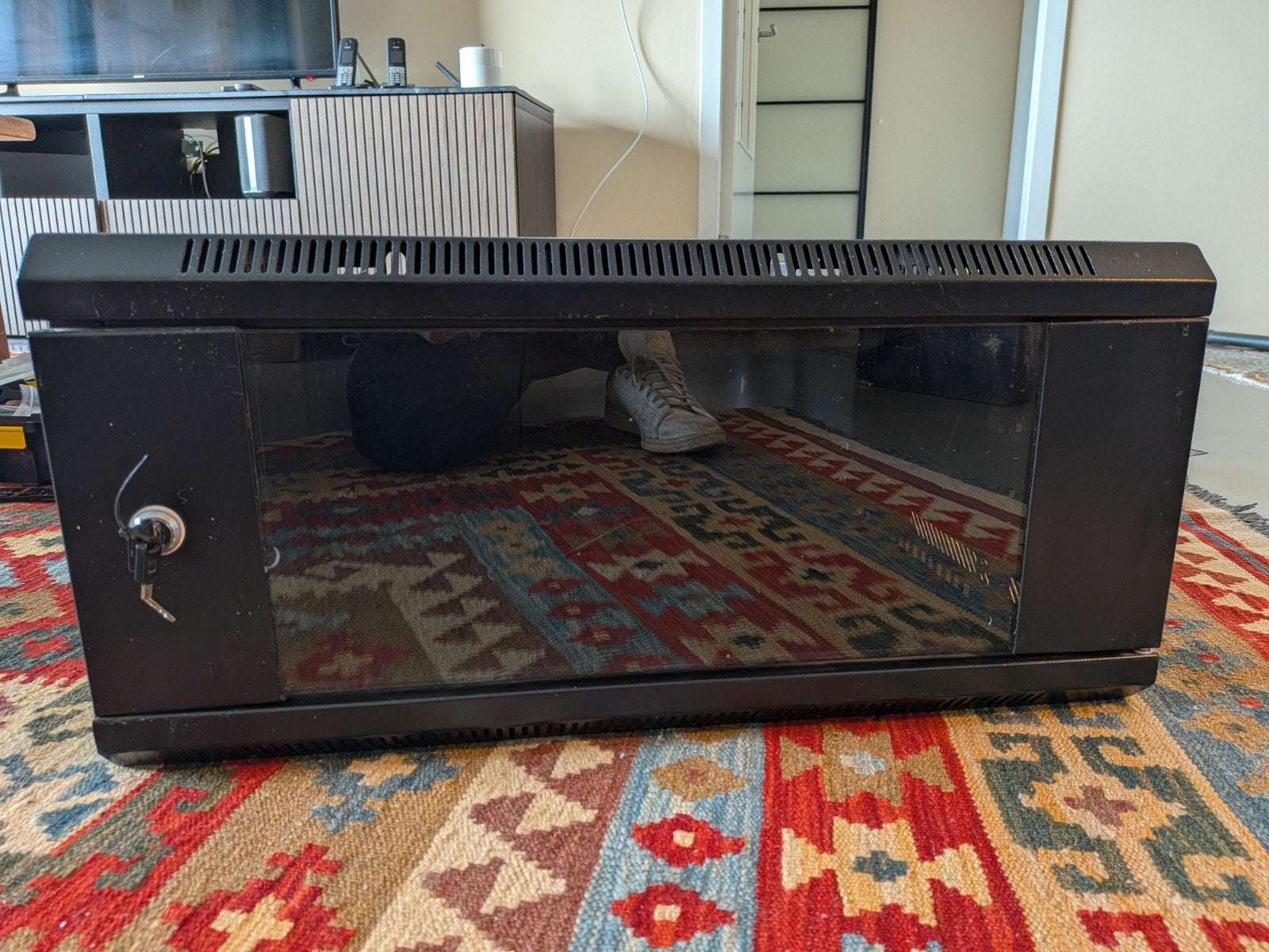 Patchkast Serverkast 4U 19” met ventilator en muurbeugel, Ophalen