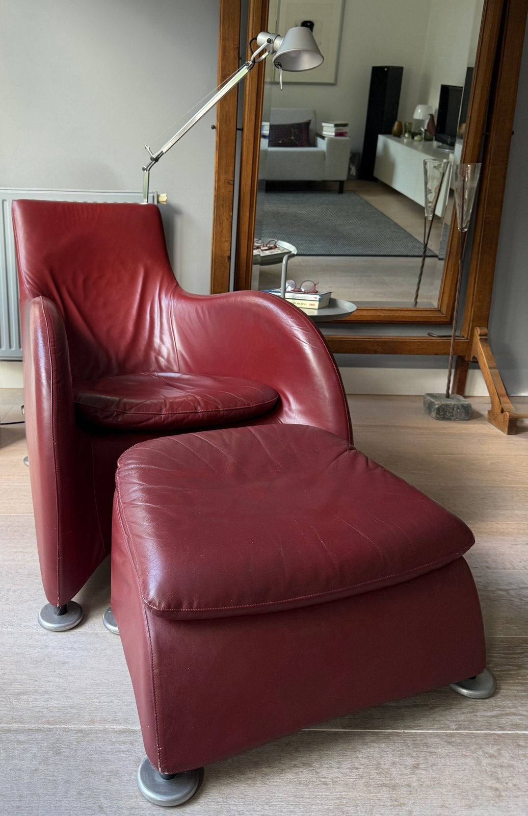 Fauteuil Montis Loge & hocker, Gebruikt, 100 tot 125 cm, Leer, 50 tot 75 cm