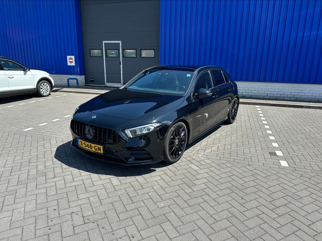 Mercedes-Benz A-Klasse A 250 224pk 7G-DCT 2018 Zwart, 74 €/maand, 4 cilinders, Zwart, Particulier