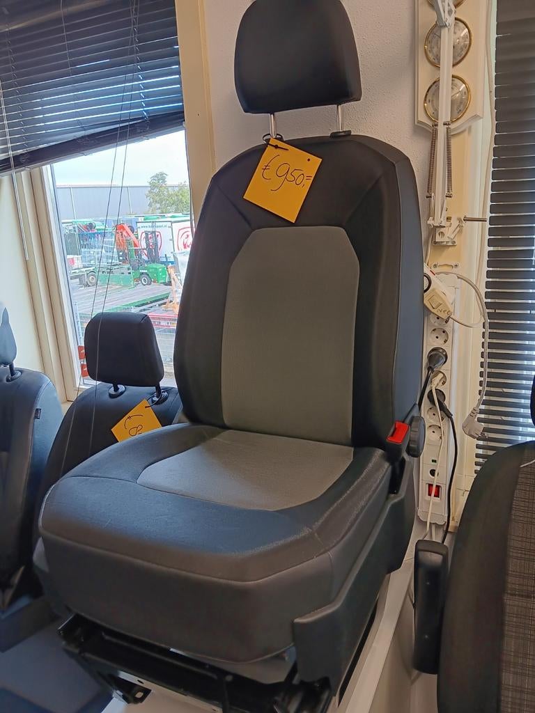vw crafter M.A.N bijrijdersstoel, Ophalen