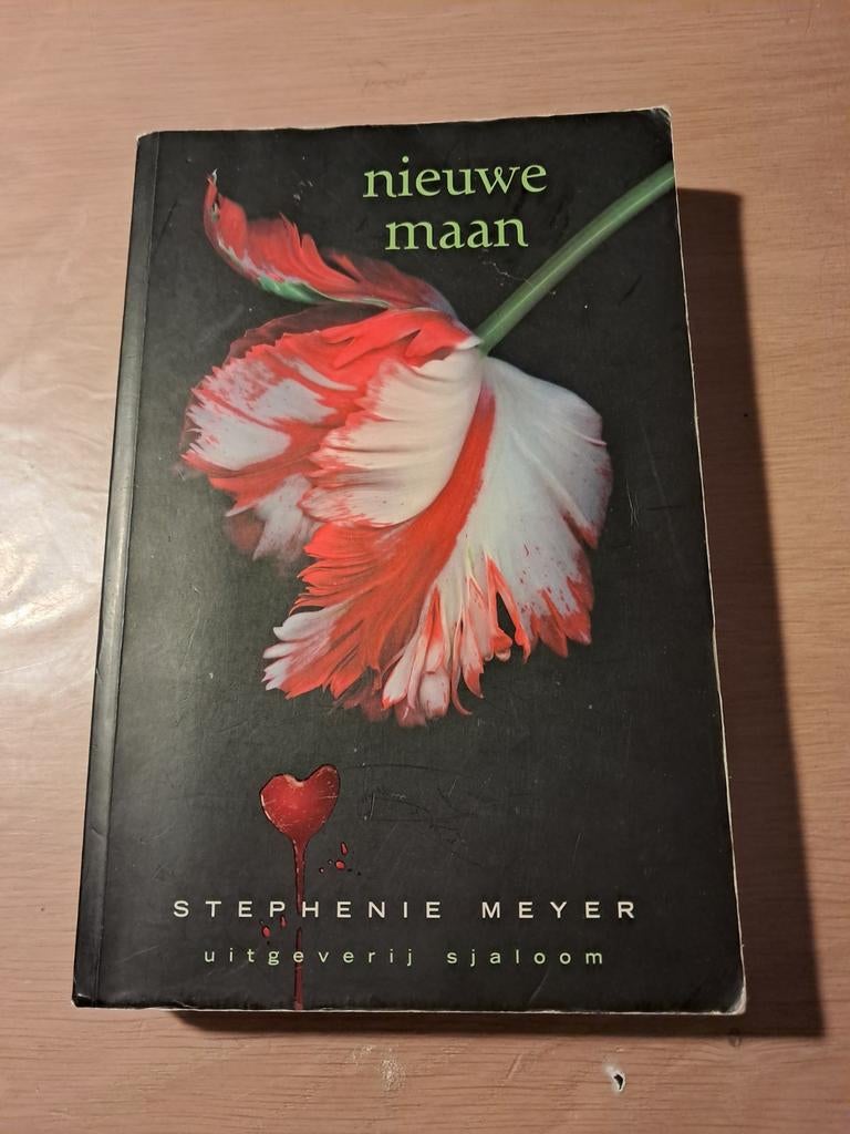Stephenie Meyer - Nieuwe Maan, Ophalen of Verzenden, Zo goed als nieuw, Stephenie Meyer