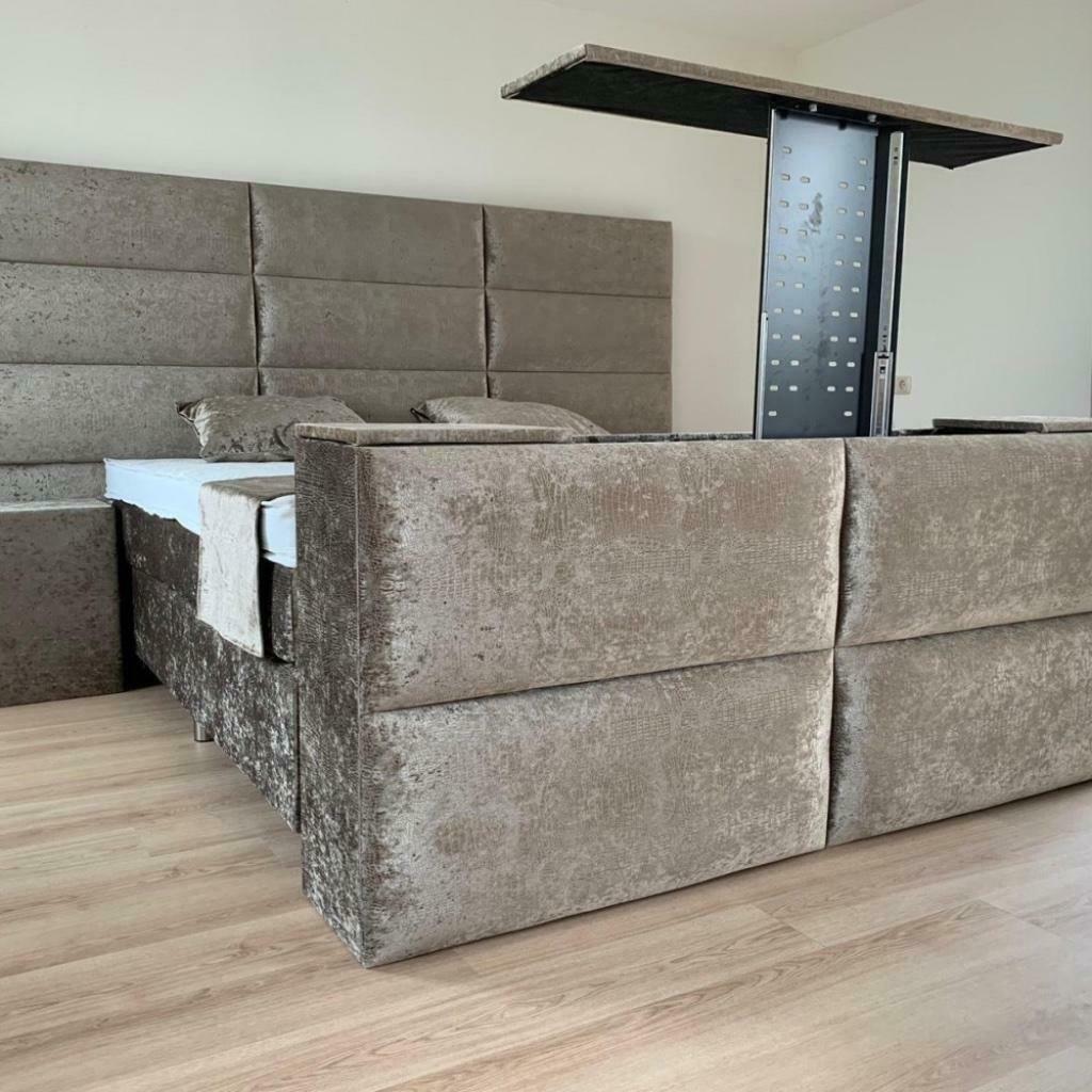 Boxspring Royal Croco Met TV-lift Incl. Matrassen en Topper!, Ophalen of Verzenden, Stof
