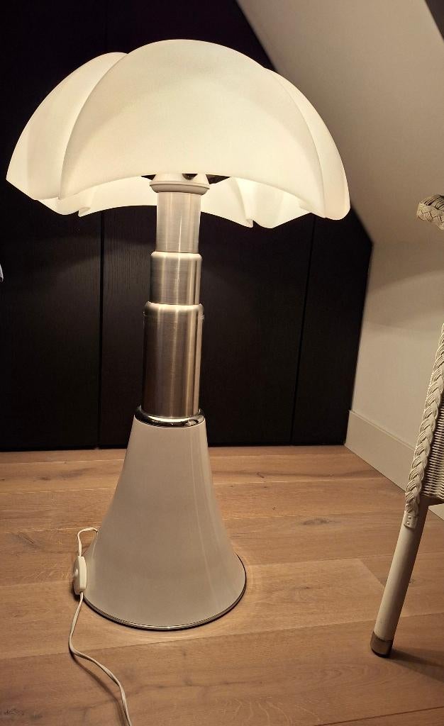 Originele vintage Luce grote Pipistrello vloerlamp zgan wit, Ophalen, Zo goed als nieuw, 50 tot 75 cm