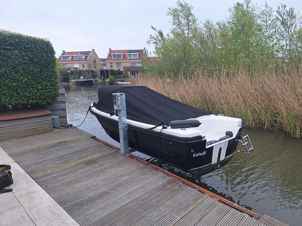 TB 500 Handbediend - bootlift. Nergens Goedkoper!, Ophalen of Verzenden, Gebruikt