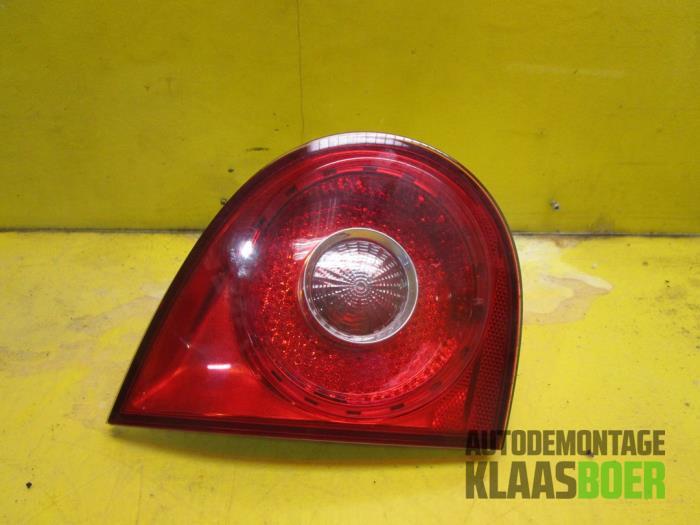 Achterklep reflector links van een Volkswagen Golf, Auto-onderdelen, Ophalen of Verzenden, 12 maanden garantie, Gebruikt, Volkswagen
