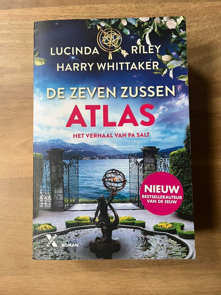 De Zeven Zussen 8 - Atlas - Lucinda Riley / Harry Whittakker, Ophalen, Zo goed als nieuw, Harry Whittaker; Lucinda Riley