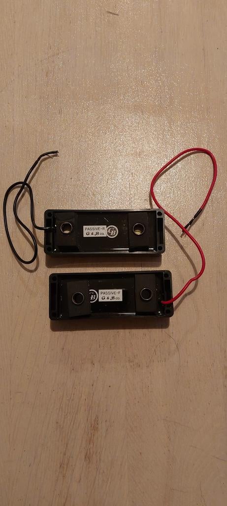 2 G&B Bas Humbucker pickups, Ophalen of Verzenden, Western- of Steelstringgitaar