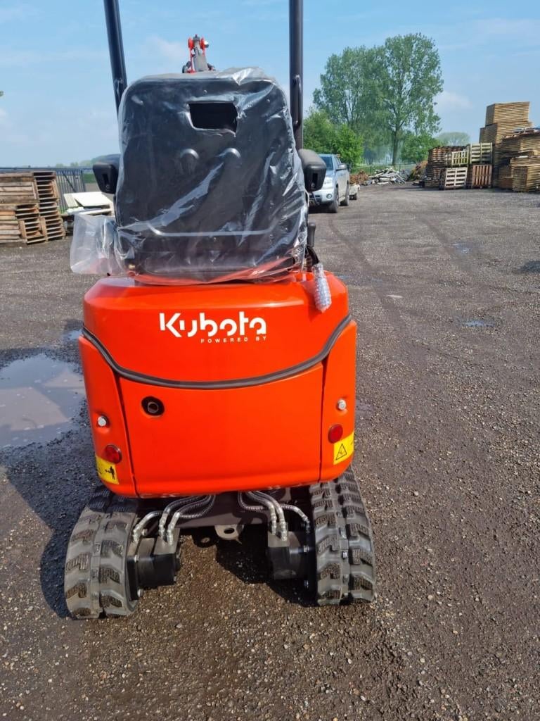 Kubota U105 12/2023 bieden vanaf 14000 Euro