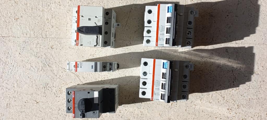 Installatieautomaten ABB, Schneider,  Hager, GE en andere, Ophalen of Verzenden, Gebruikt, Schakelaar