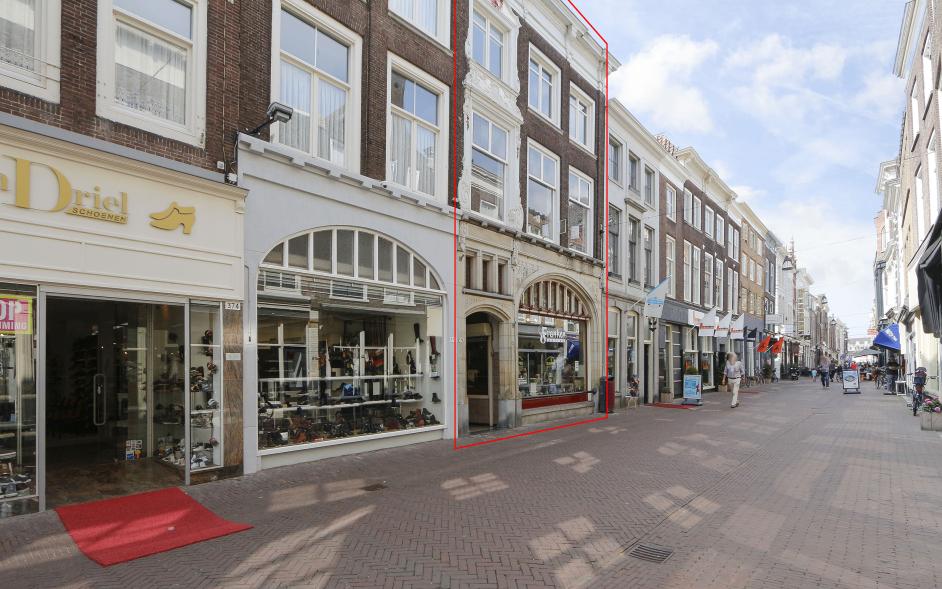 Groot herenhuis met winkelruimte, Huizen en Kamers, Dordrecht, Tot 200 m², 420 m², Verkoop zonder makelaar