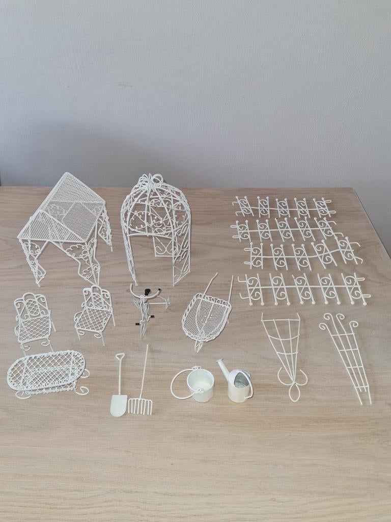 Miniaturen voor tuin poppenhuis, Verzamelen, Poppenhuizen en Toebehoren, Ophalen of Verzenden, Poppenhuis
