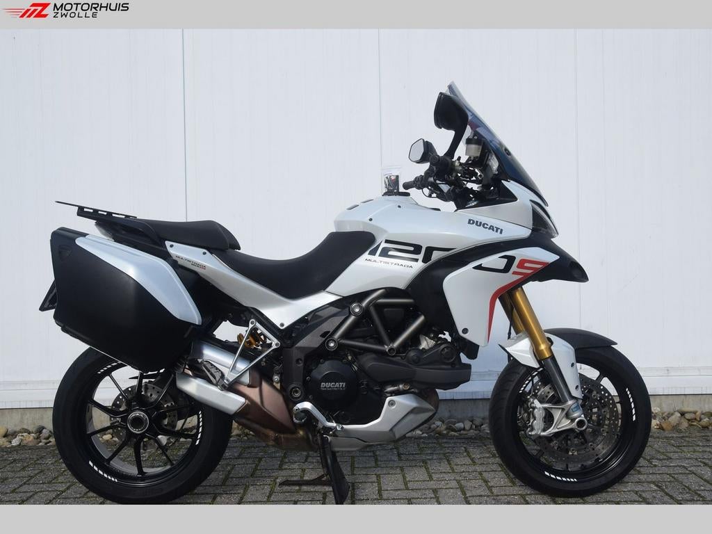 Ducati Multistrada 1200S (2010 -  55.369 km) Touring pakket, DUCATI, 2 cilinders, 1198 cc, Motorrijbewijs A