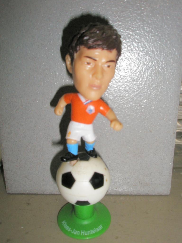 poppetje Klaas Jan Huntelaar, Verzamelen, Sportartikelen en Voetbal, Ophalen of Verzenden, Buitenlandse clubs, Beeldje of Poppetje