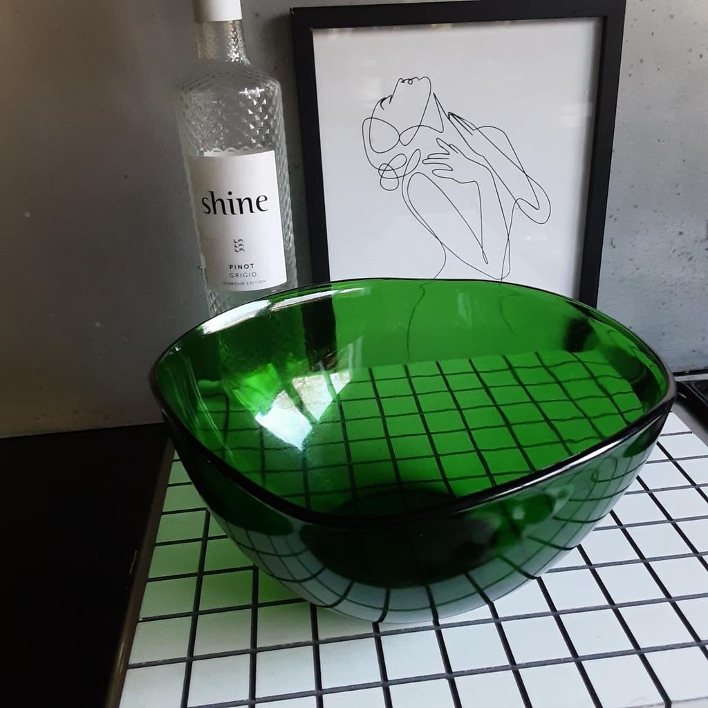 Vereco France smaragd emerald groene vintage bowl schaal kom, Gebruikt, Schaal, Vierkant, Ophalen of Verzenden