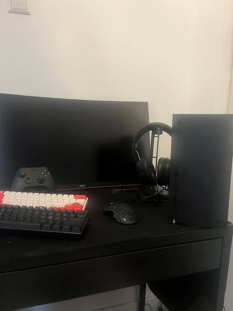 Xbox Series X 1TB + Complete Gaming Setup, Spelcomputers en Games, Ophalen, Zo goed als nieuw, Xbox Series X