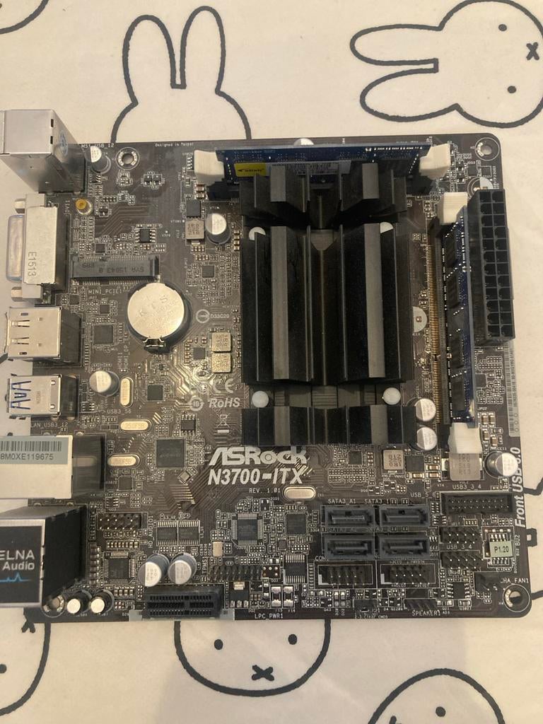 Asrock n3700 moederbord icl geheugen, Ophalen of Verzenden, DDR3