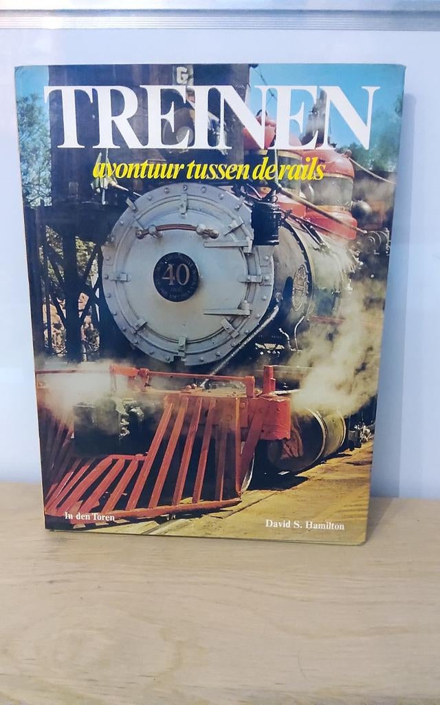 Treinen: Avontuur tussen de Rails - Boek, Boeken, Ophalen of Verzenden, Gelezen