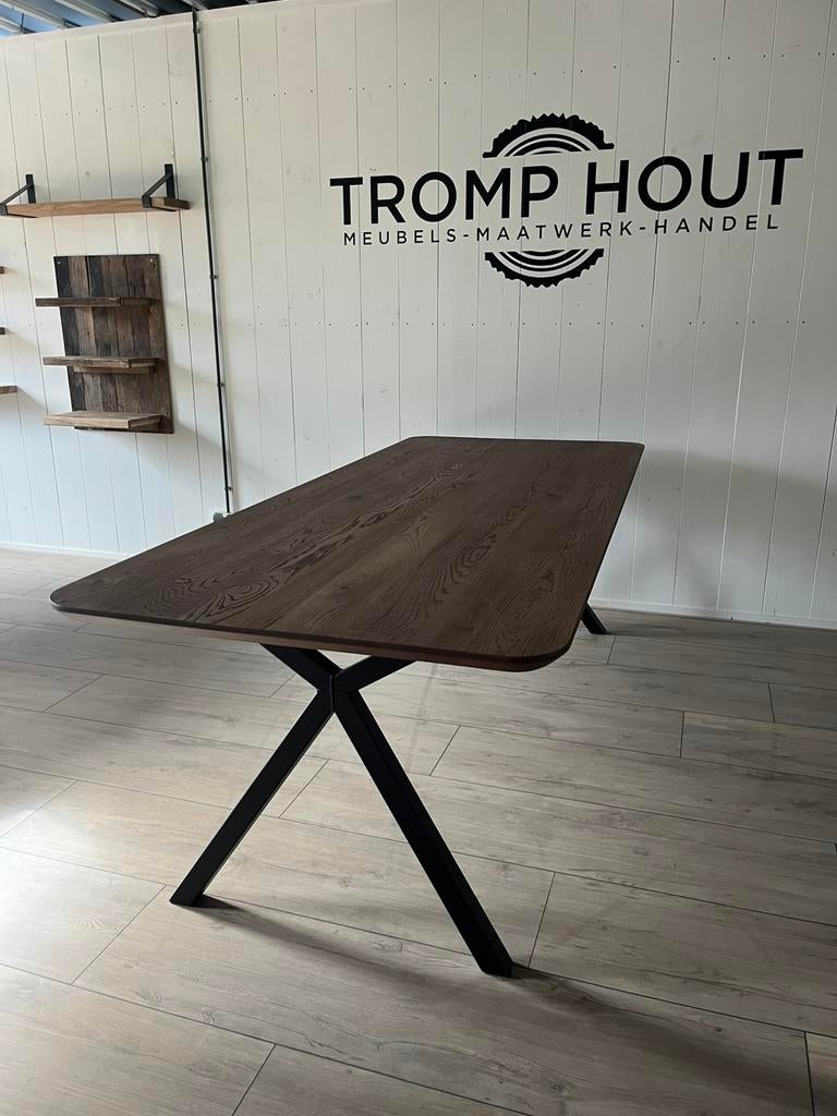 Massief eiken eettafel 8 persoons, Huis en Inrichting, Ophalen, 50 tot 100 cm, Tromphout, Vijf personen of meer