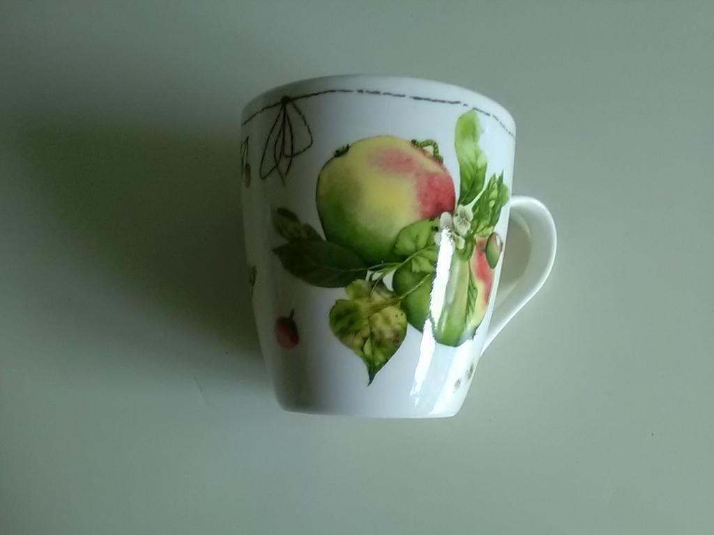 Marjolein bastin ontbijt/ soepkom, Huis en Inrichting, Keuken | Servies, Ophalen of Verzenden, Zo goed als nieuw, Kom(men), Overige stijlen