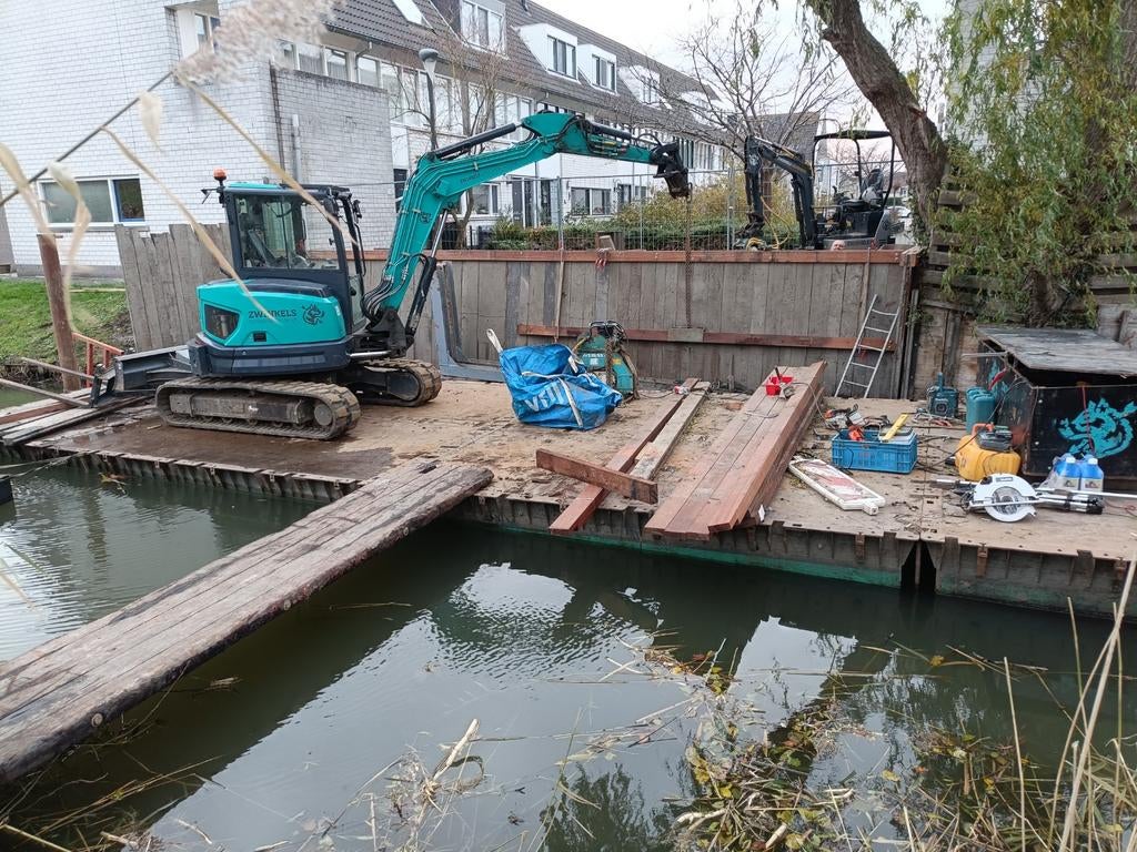 Plaatsen hardhouten damwand & beschoeiing, Ophalen of Verzenden, Graafmachine