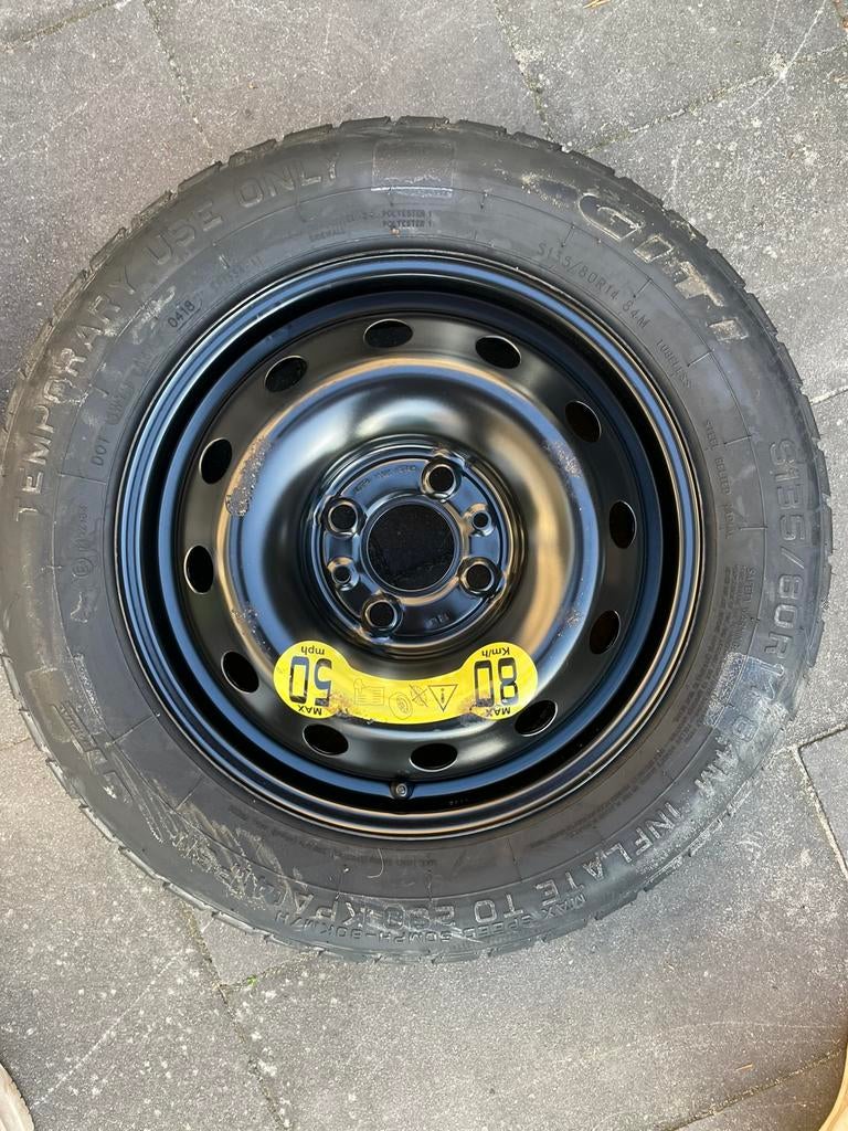 Fiat 500 reservewiel en bak incl toebehoren en subwoofer, Auto-onderdelen, Interieur en Bekleding, Ophalen of Verzenden, Nieuw