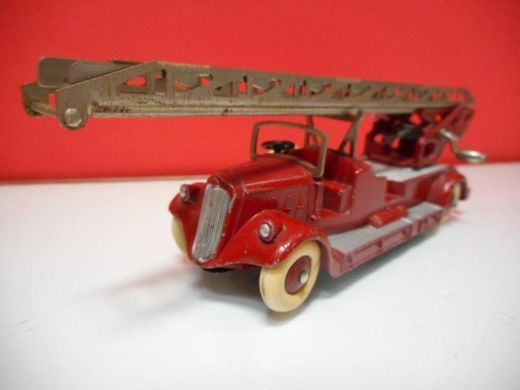 DINKY TOYS 32D DELAHAYE VOITURE DE POMPIERS, Hobby en Vrije tijd, Modelauto's | 1:43, Ophalen of Verzenden, Gebruikt, Overige typen