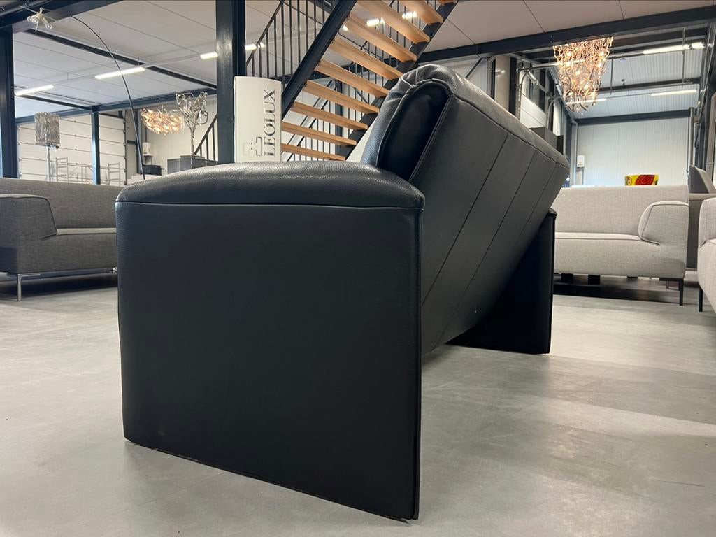 2 Nieuw Leolux Bora Bora 2 zits bank Zwart leer Design, Ophalen of Verzenden, Nieuw, 75 tot 100 cm, Leer