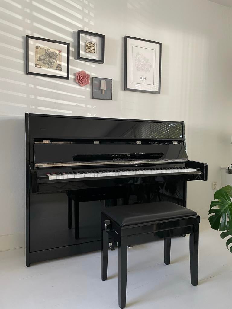 Prachtige Pearl River EU-112 Piano - Weinig gebruikt, Ophalen, Gebruikt, Zwart, Piano