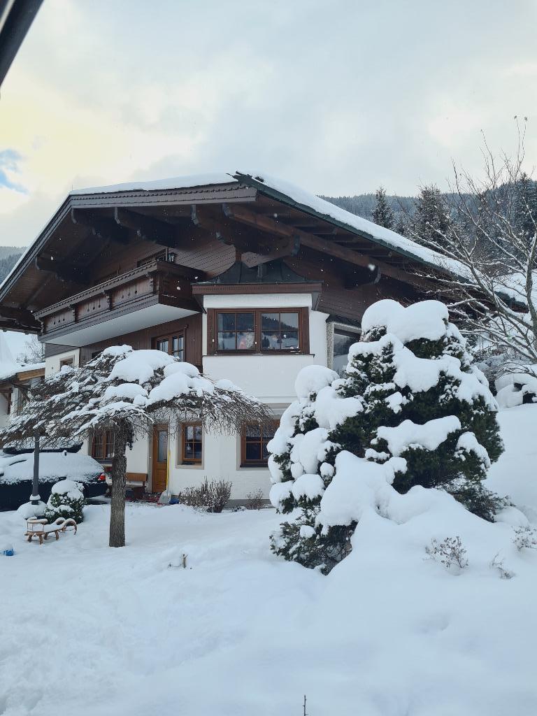 Vrijstaande woning Saalbach-Hinterglemm aan de piste., 4 of meer slaapkamers, Salzburgerland, Dorp, Open haard