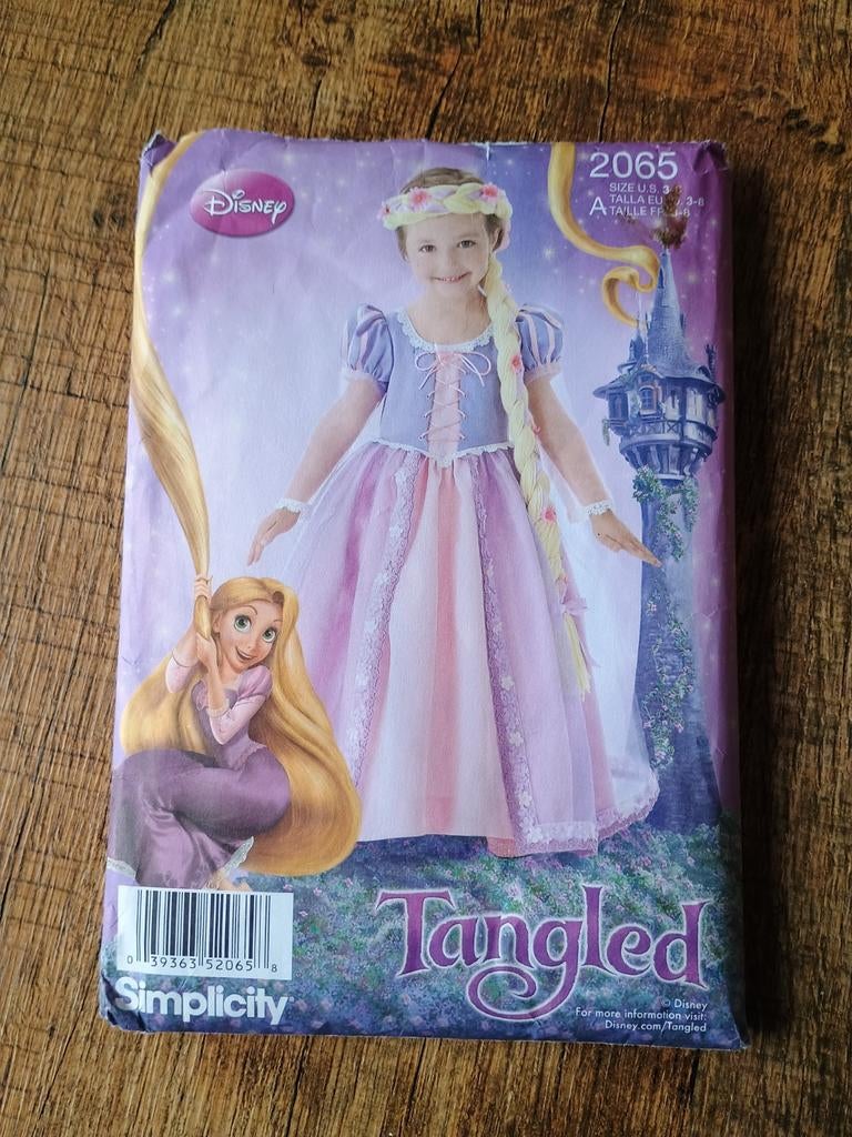 Simplicity patroon - Disney Tangled jurk - prinsessenjurk, Ophalen of Verzenden, Gebruikt, Kind