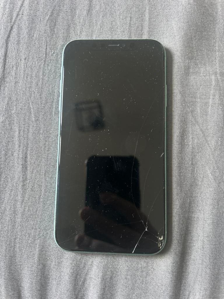 iPhone 11 - Kapot Scherm, Telecommunicatie, Mobiele telefoons | Apple iPhone, Ophalen of Verzenden, Niet werkend, IPhone 11