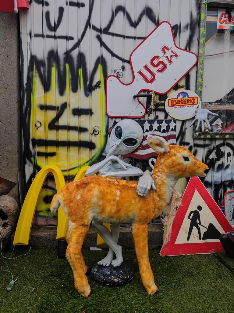 Bambi Hert Beeld Baby Deer Goodwill Decoration Kerstmis, Ophalen, Zo goed als nieuw