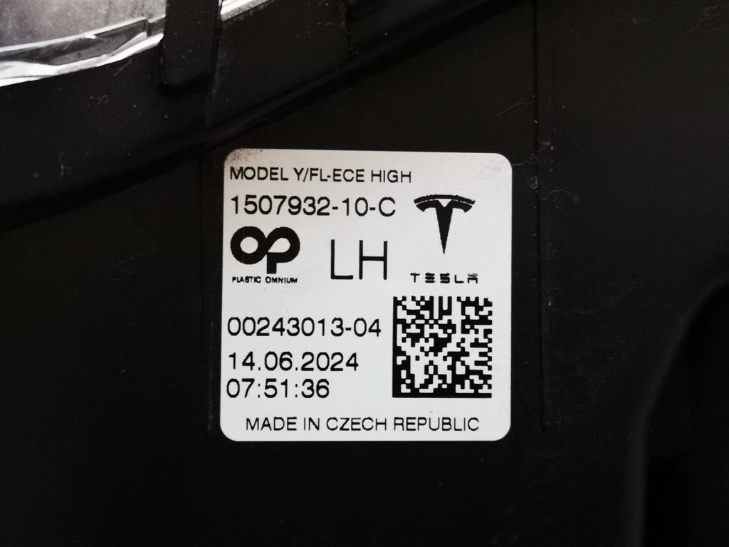 Foto 7 van Tesla model 3 mistlampen origineel