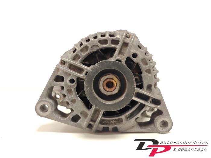 Dynamo van een Opel Astra, Gebruikt, -, -, Opel