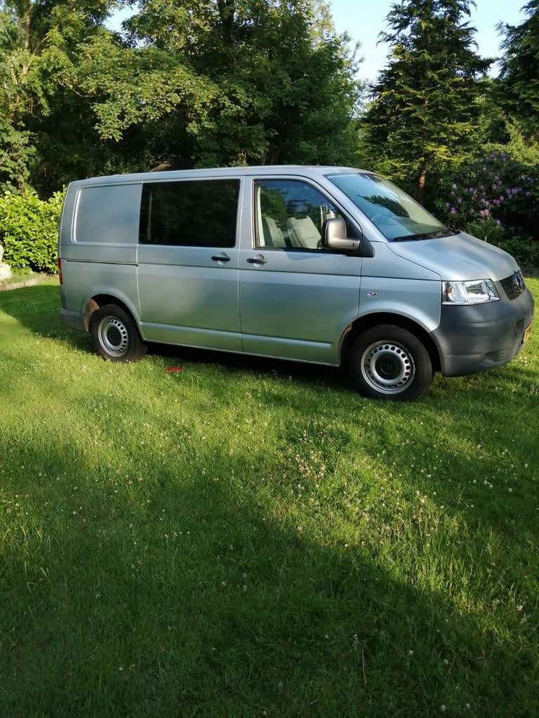 Rolstoelbus VW T5  96KW AUT 2008, Origineel Nederlands, Diesel, 1977 kg, 750 kg
