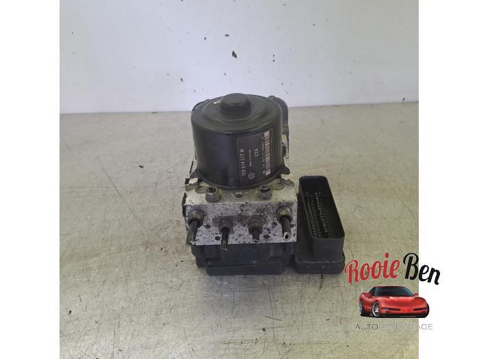 ABS Pomp van een Volkswagen Transporter, Gebruikt, -, Volkswagen, -
