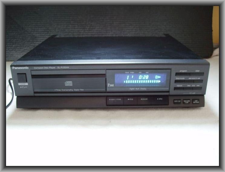 Vintage 2 Dac Panasonic CD-speler SL-PJ324A (Technics) izgs, Ophalen, Zo goed als nieuw, Technics
