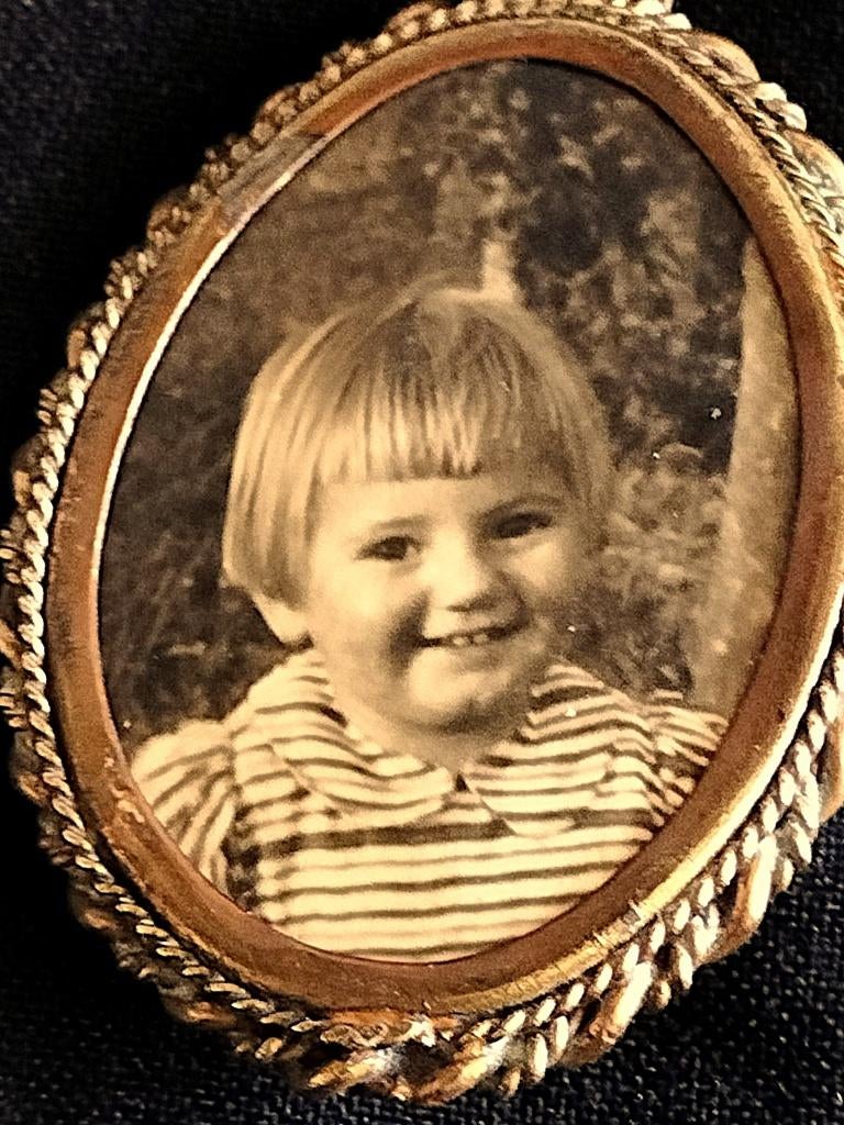 Broche Vintage, Ophalen of Verzenden, Koper, Broche