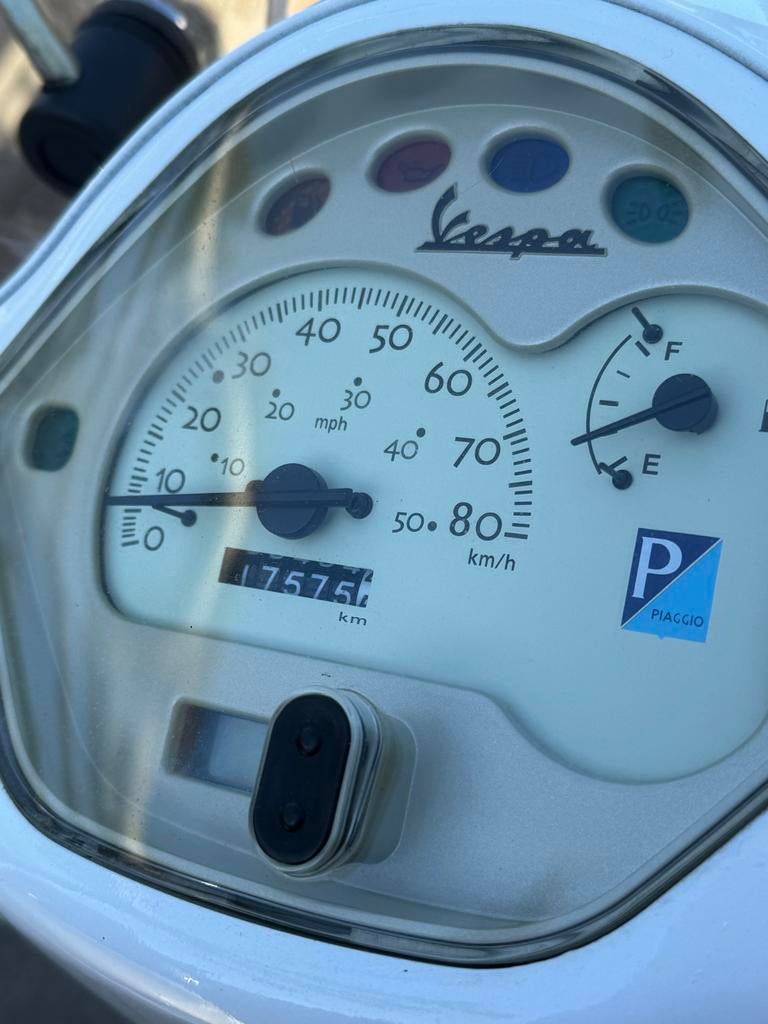 Vespa LX50 4T V4, Ophalen, Gebruikt, Maximaal 45 km/u, Overige modellen