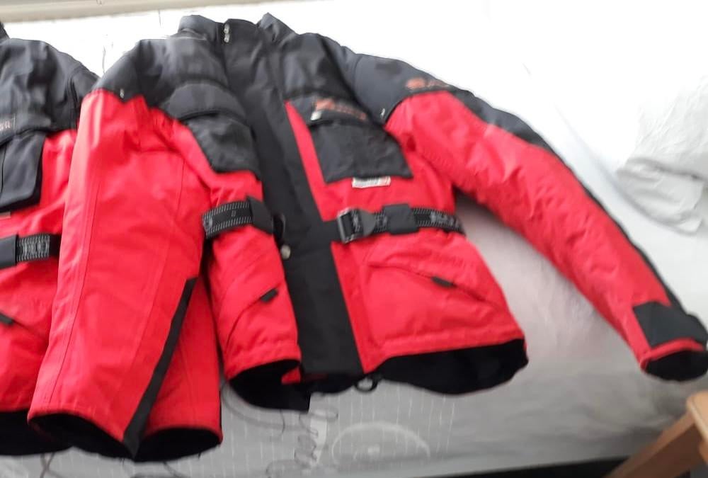Dames motorjas jack rood M road damen scotchlite 3m, Motoren, Kleding | Motorkleding, Damen, Jas | textiel, Ophalen of Verzenden