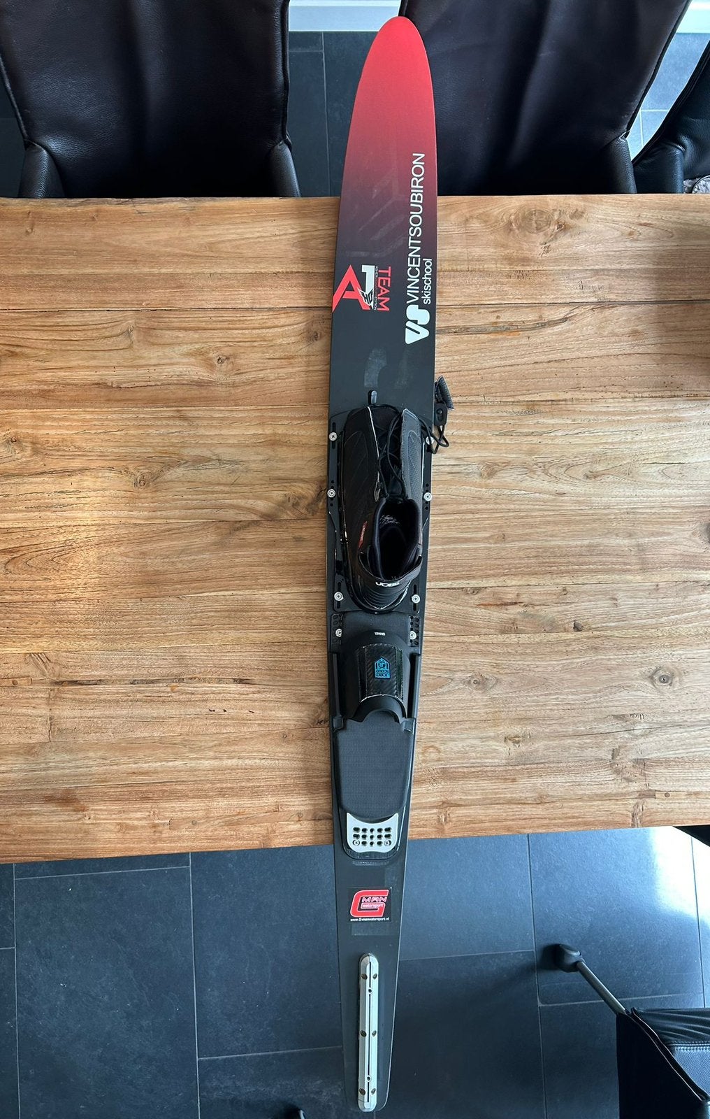Hoskis future series mono slalom ski 158 cm met Jobe binding, Ophalen, Zo goed als nieuw, 130 tot 160 cm, Monoski of Slalomski