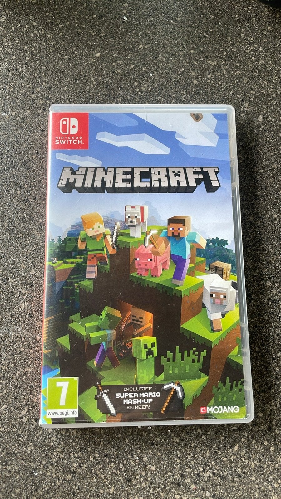 Minecraft Nintendo Switch - Inclusief Super Mario Mash-Up, Eén computer, Zo goed als nieuw, 3 spelers of meer, Vanaf 7 jaar