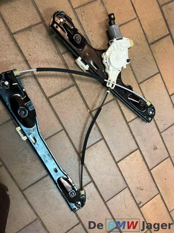 Raammechanisme rechtsvoor BMW X1 E84 2990386, Gebruikt, Ophalen of Verzenden, BMW