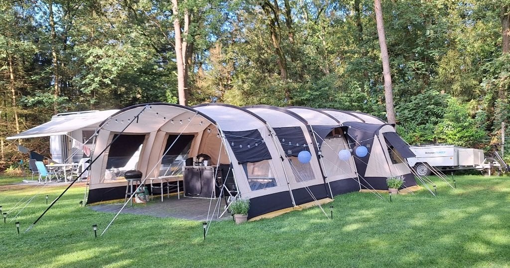 Obelink Amazonas 600 tunneltent, Ophalen, Gebruikt, Tot en met 6