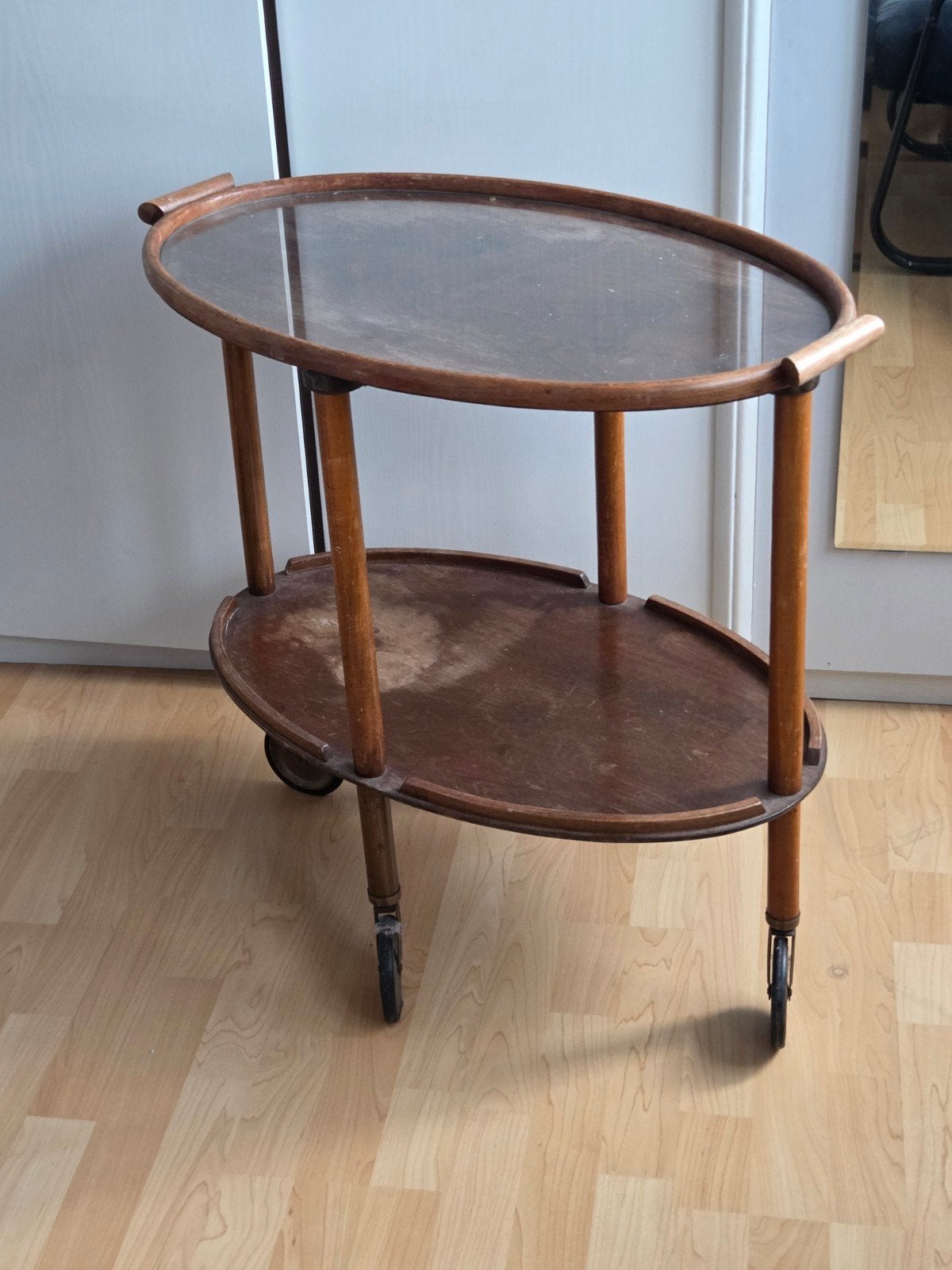 Serveertafel vintage, Ophalen, Vintage, 55 tot 75 cm, Hout