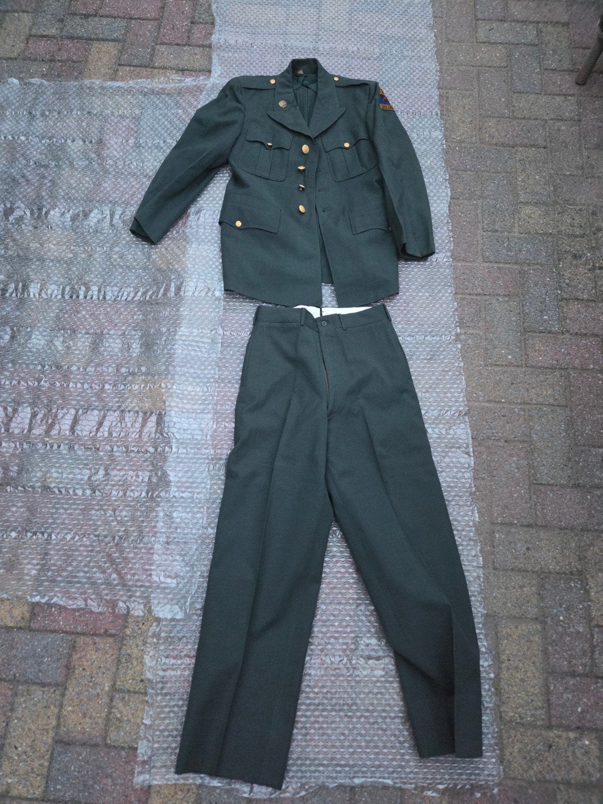 USA Amerika SPEARHEAD uniform groen dress runic, Verzamelen, Militaria | Algemeen, Verzenden, Landmacht, Amerika, Kleding of Schoenen