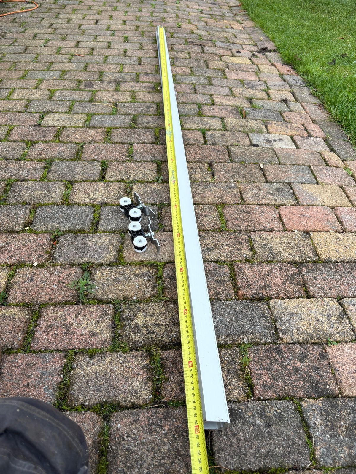 Meerdere Geze Schuifrail 2 meter lang - Gebruikt, Doe-het-zelf en Verbouw, Ophalen, Gebruikt, Overige typen, Schuifdeur