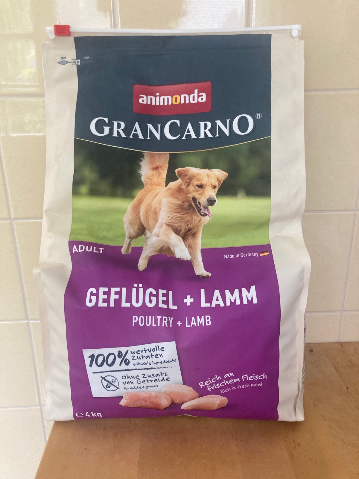 Hondenvoer Animondo. Ophalen in Soest., Dieren en Toebehoren, Ophalen, Hond